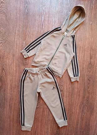 Костюм adidas