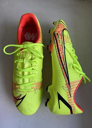 Футбольні кросівки корки nike 38/40р. оригінал