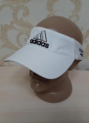 Стильний кепка козирок adidas
