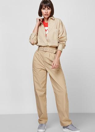 Levi’s high loose taper w30 l28 літні бежеві базові широкі штани мом баггі банани з защипами