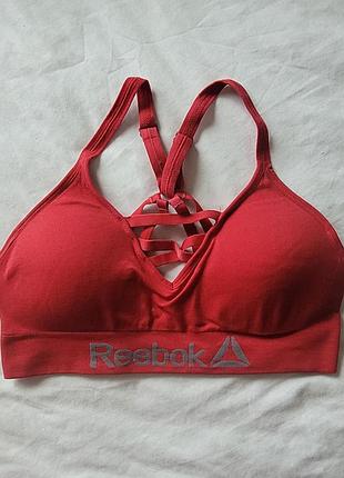 Красный спортивный топ от reebok