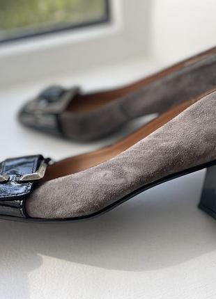 Шкіряні туфлі