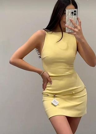 Жовта сукня zara з поясом на бедрах