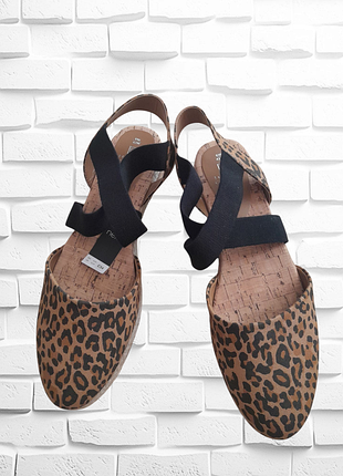 Босоножки новые next  42р.