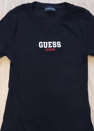 Брендова футболка guess