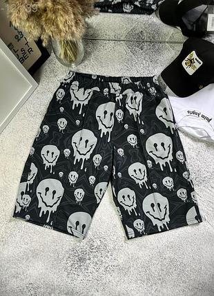 Шорти чорні з смайликами