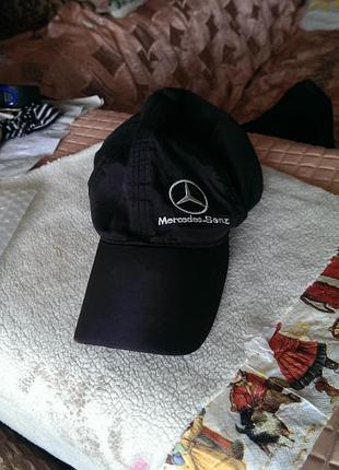 Кепка-бейсболка mercedes-benz 58 розмір в хорошому стані