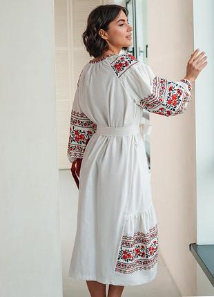 Колоритна сукня міді з вишивкою та поясом, українська сукня вишиванка, етно плаття міді