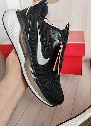 Nike повітропроникні літні кросівки