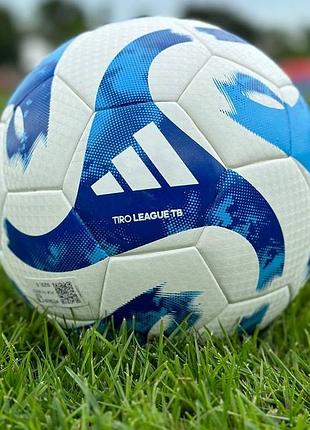 Футбольный мяч adidas tiro league ht2429