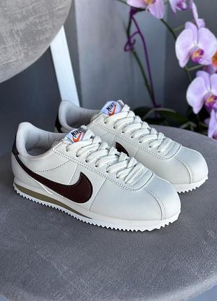 Женские кроссовки бежевые найк кортез, nike cortez beige brown кроссовки жеncки