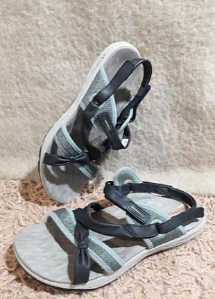 Брендові сандалі merrell, 41 розмір