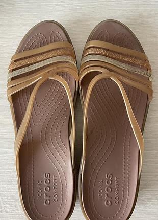 Crocs w10 оригінал шльопанці