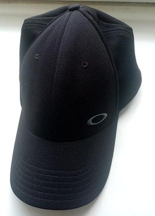 Мужская кепка бейсболка oakley (оригинал)