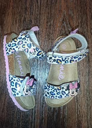 Босоножки сандалии minnie