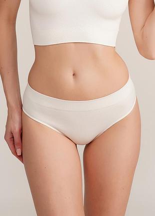 Бесшовные бразилиана с фактурным узором giulia