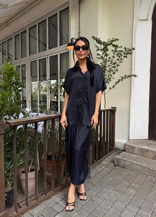 Жіночий літній чорний костюм в піжамному стилі двійка сорочка та штани вільного крою