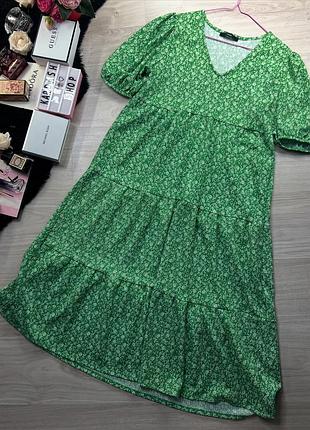 Сукня гарна