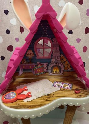 Зимовий курорт enchantimals 6