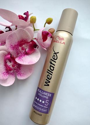 Мусс пенка для объема волос wellaflex fullness volume 5 200 мл wella