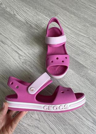 Босоніжки crocs розмір j2 наш 33-34