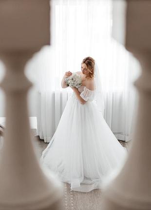 Весільна сукня