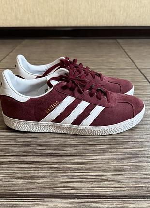 Замшеві кросівки adidas gazelle, оригінал