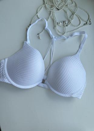 Бюстгальтер