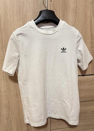 Футболка adidas 152 р