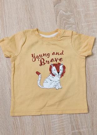 Футболка львенок