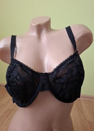 Бюстгальтер 90в