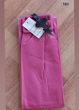 Яркий широкий ремень фуксия