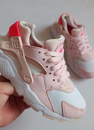 Кросівки оригінальні nike jordan huarache р35.5 довжина устілки по факту 22.5см