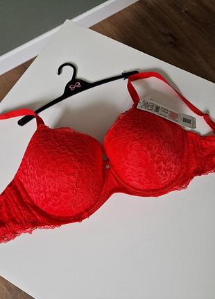 Бюст бюстгалтер на большую грудь красный классический 70g hunkemoller