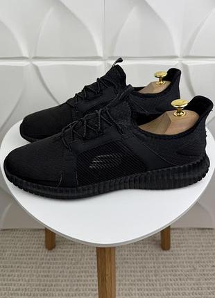Оригінальні чоловічі кросівки skechers