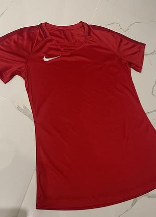 Футболка nike dri-fit тренувальна жіноча спортивна футболка nike