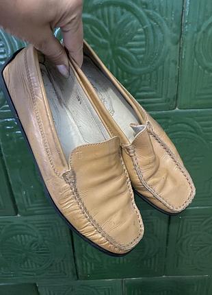 Туфли tods оригинал кожа натуральная 38,5 38