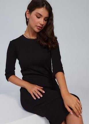 Жіноча сукня в рубчик ,розмір xs,бренду h&m.