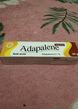 Адапален проти акне