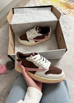 Женские кроссовки nike air jordan 1 low travis scott white pink brown джордан