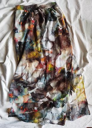 Легка довга спідниця