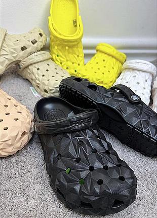crocs avis classic geometric crocs avis унісекс крокси сабо classic geometric crocs avis crocs3 фото