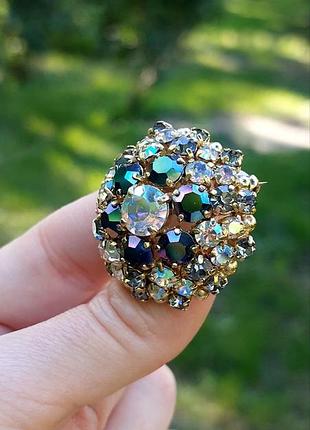 Винтажная брошь с кристаллами ав