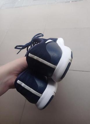 Оригінальні кросівки nike 4