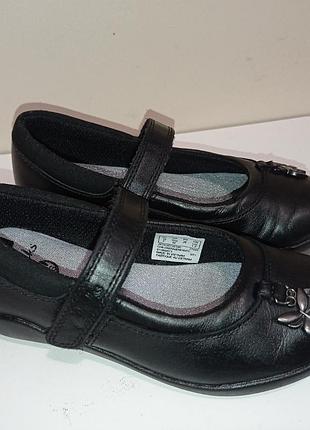 Брендовые кожаные туфли clarks.2 фото