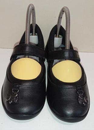Брендовые кожаные туфли clarks.5 фото