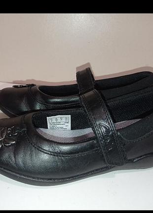Брендовые кожаные туфли clarks.10 фото