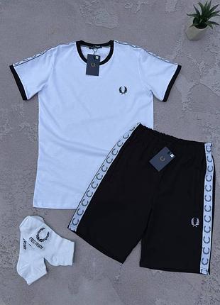 Набор fred perry фред перры лампас футболка шорты 2 пары носка в подарок2 фото
