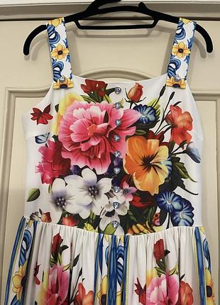 Яскравий настрій від dolce gabbana 5