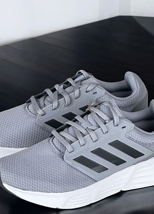 Чоловічі кросівки для бігу adidas training galaxy 6 m(оригінал)42-26,5.2 фото